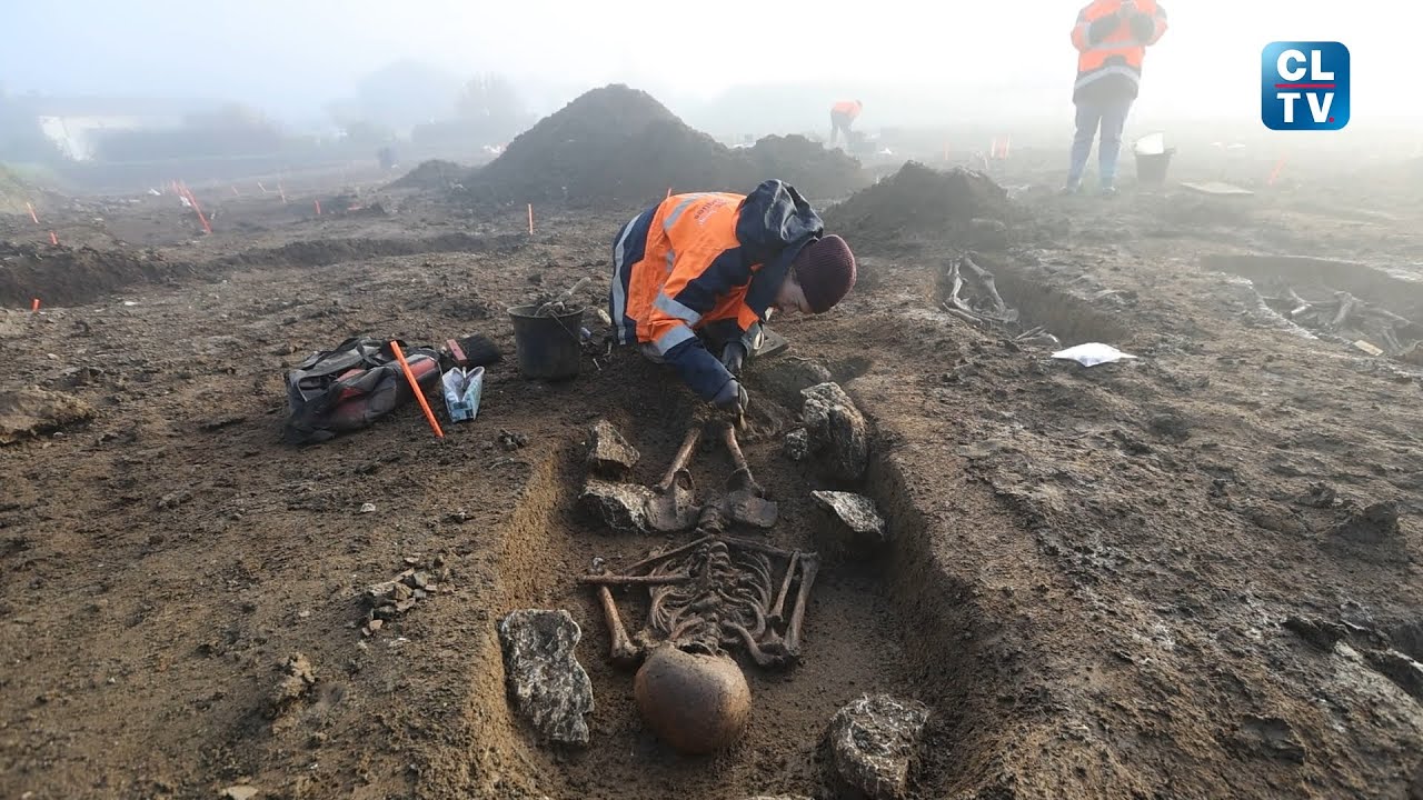 Plus de 500 corps exhum&eacute;s dans l'exceptionnel chantier  de fouille de Bourg Charente