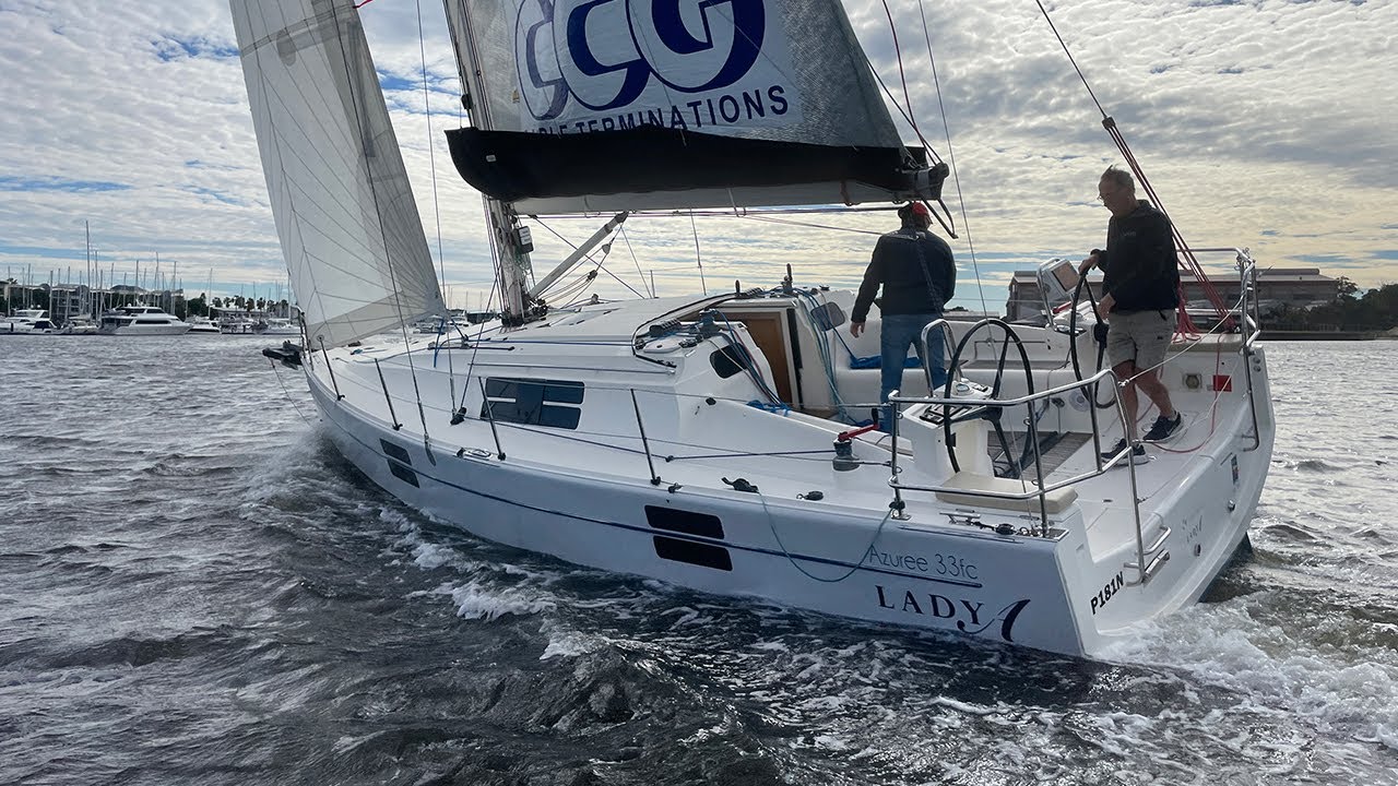 Azuree 33 'Lady A'