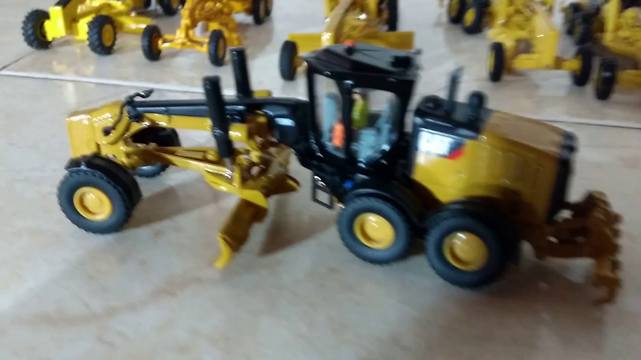 CAT  12M3 MOTOR GRADER ESCALA 1/87 HO