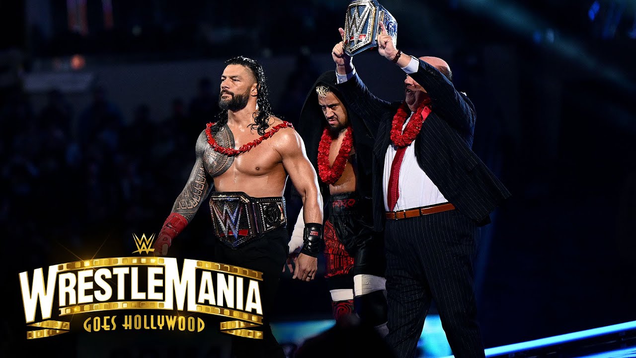 Роман Рейнс торжественно выходит на WrestleMania: лучшие моменты воскресного WrestleMania 39