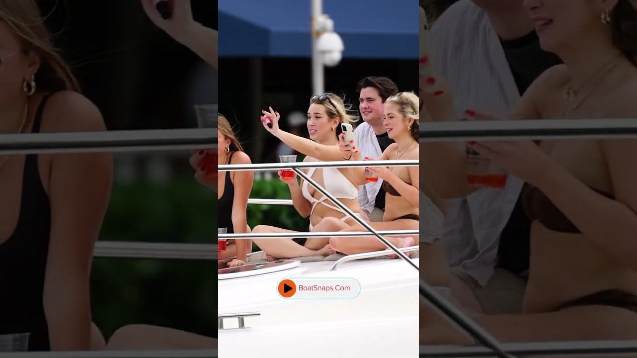 Radiant Bride Waves Greetings to BoatSnaps with Elegance! 👰🌊🚤 #BridalSalute #SeasideElegance #Boa