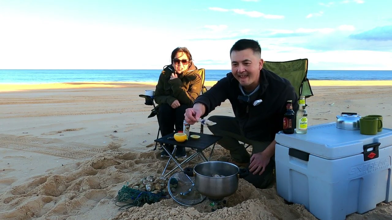 FORAGING FOR PIPIS- Catch and Cook