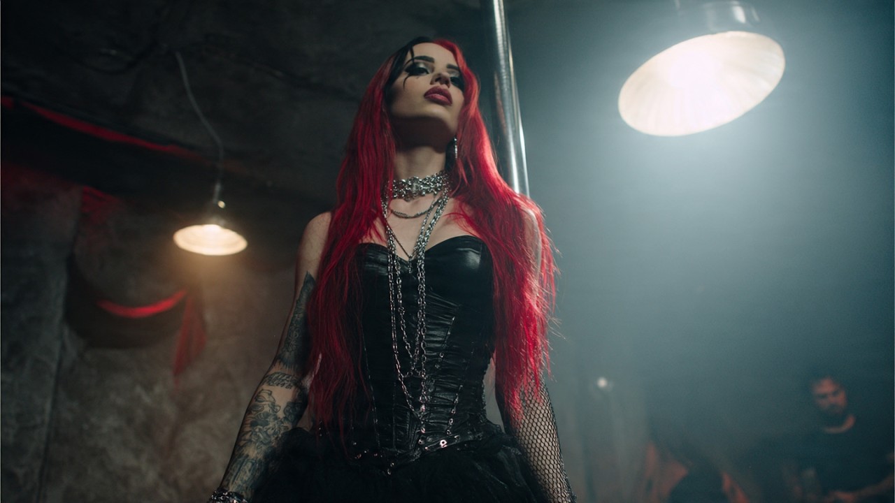 Ember Queens - Stund