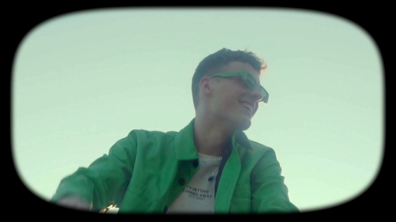 Patryk Skoczyński - POD GOŁYM NIEBEM (Official Video)