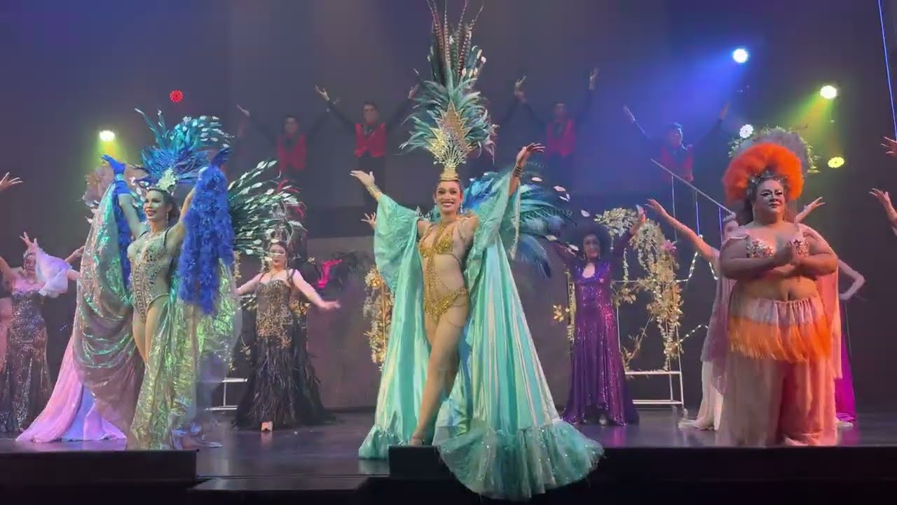siam dragon cabaret show chiangmai