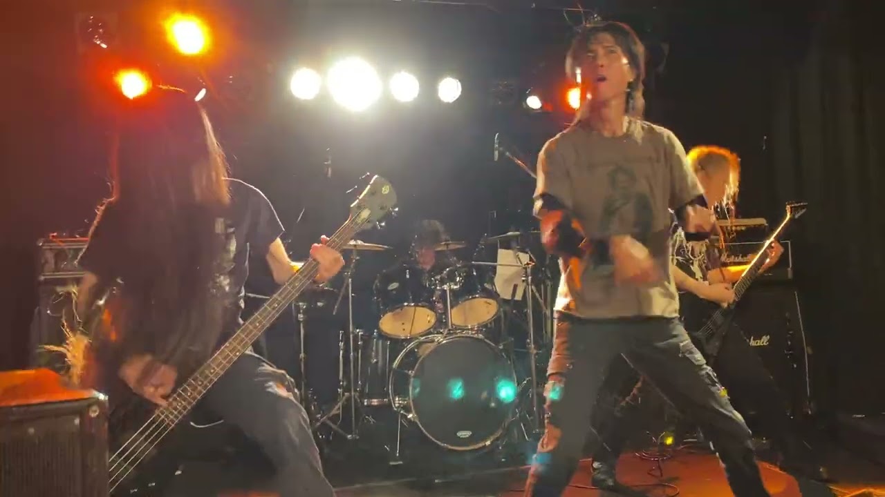 Unholy Grave - Live at Huck Finn in Nagoya