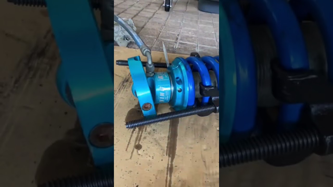 King Suspension adjustments #offroad #king #gmc #sierra #prerunner #dubai #uae #shorts #reels #fyp