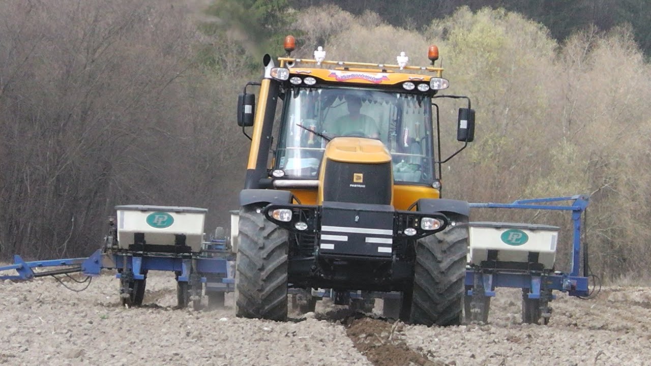 Príprava pôdy a sejba kukurice 2021-JCB Fastrac 3230,Case IH,Massey Ferguson,Landini-Siew Kukurydzy