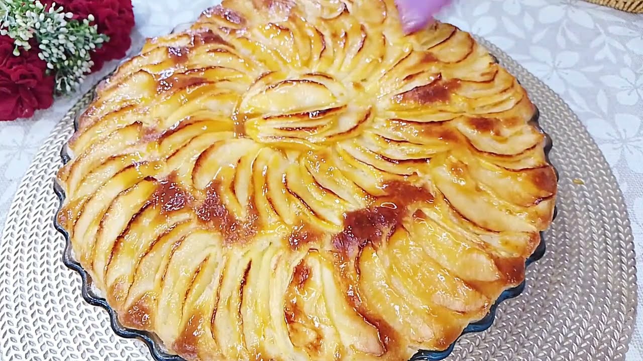 أفضل كيكة تفاح جربتها؛ بدون خلاط ؛ ناجحة 100℅  Sans batteur on obtient le meilleur gâteau aux pommes
