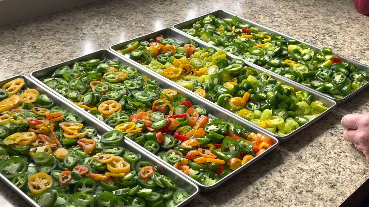 Harvest Right Freeze Dryer: Homesteading preservation of our Hot Peppers!!
