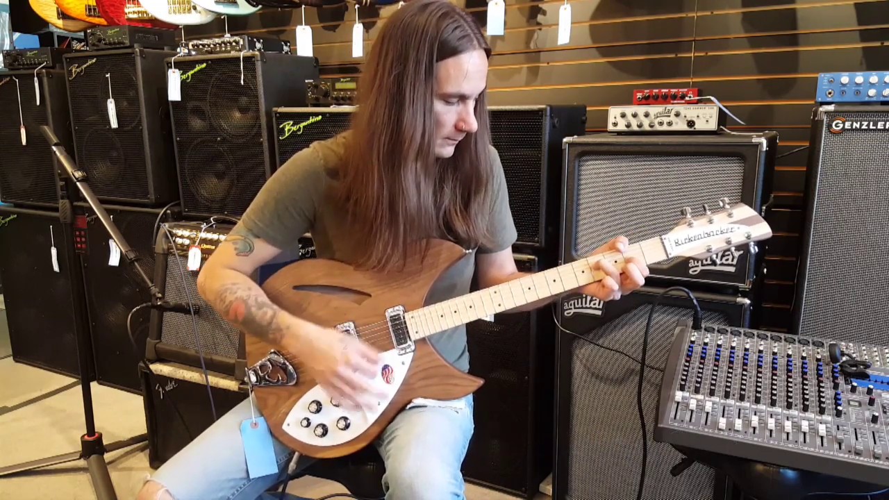Rickenbacker 330W Sound Demo