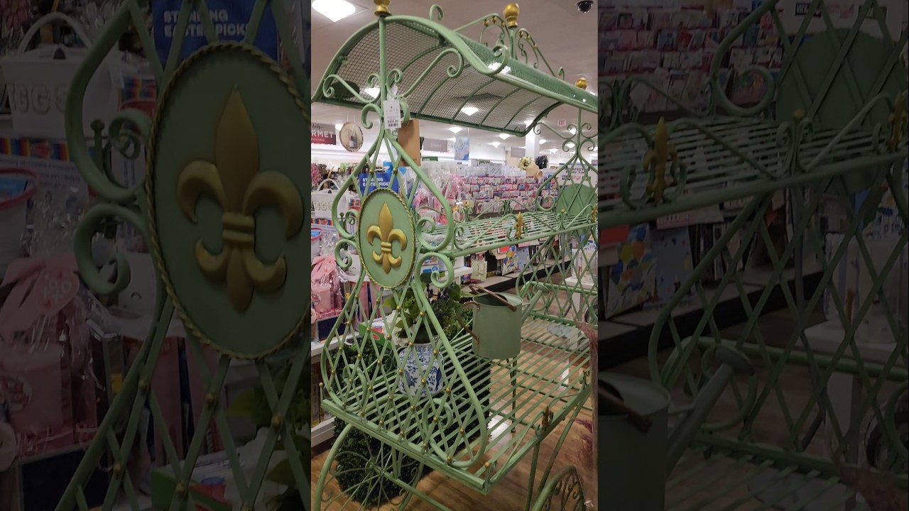 HomeGoods Outdoor 🌞 Decor