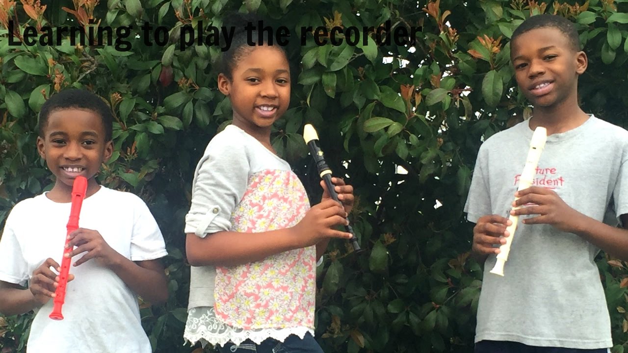 Homeschool Music Lesson || Learning to play the recorder