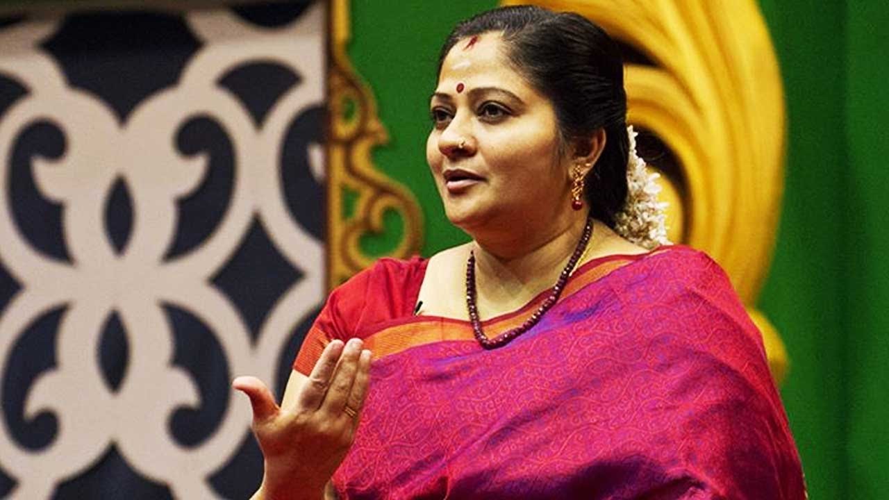 Carnatic Vocal Lessons with S.Sowmya | Learn How to Sing | Sarali Varisai | Basics for Beginners