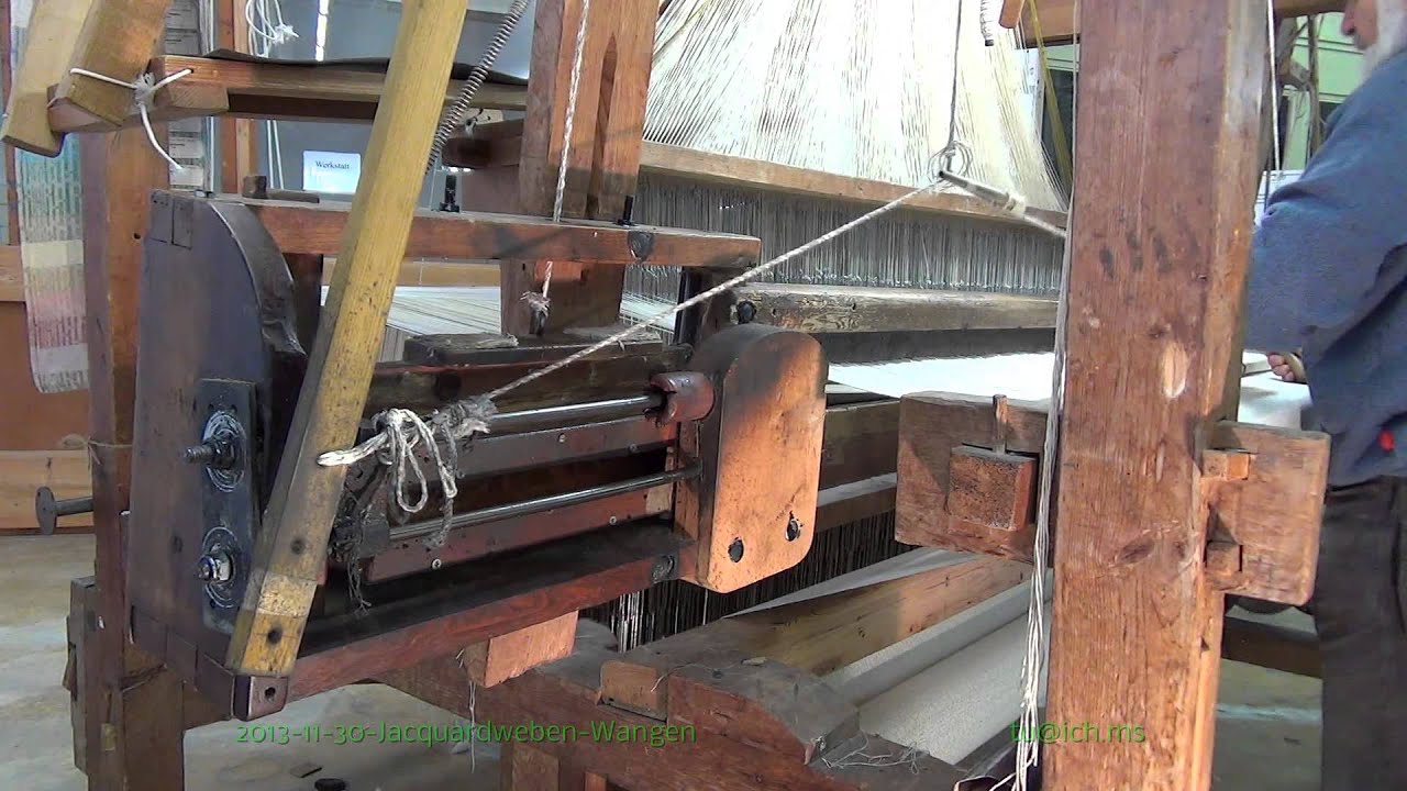 2013 11 30 Jacquardwebstuhl Wangen 100 Jahre alt in Funktion