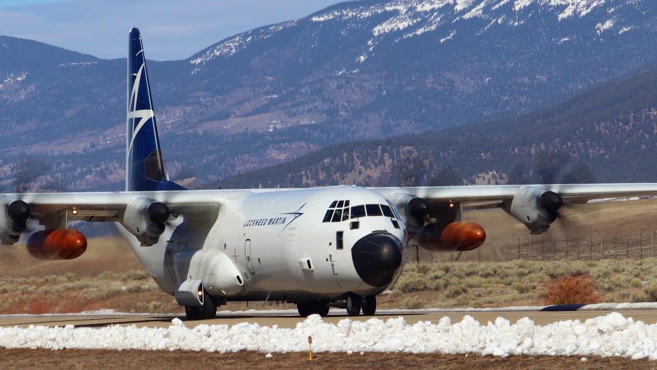 C130 Landing and Takeoff at Angel Fire, New Mexico (KAXX)