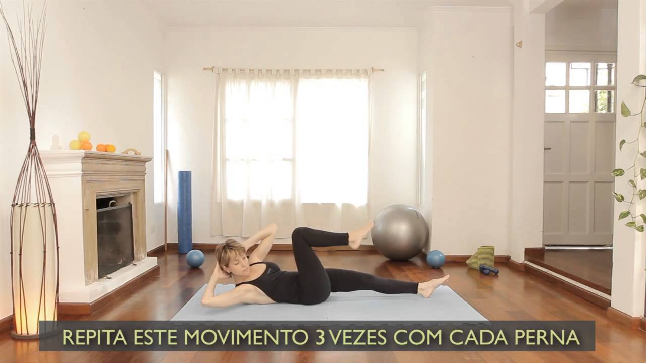 Como fazer um exercício estilo bicicleta : Exercícios de Pilates 3