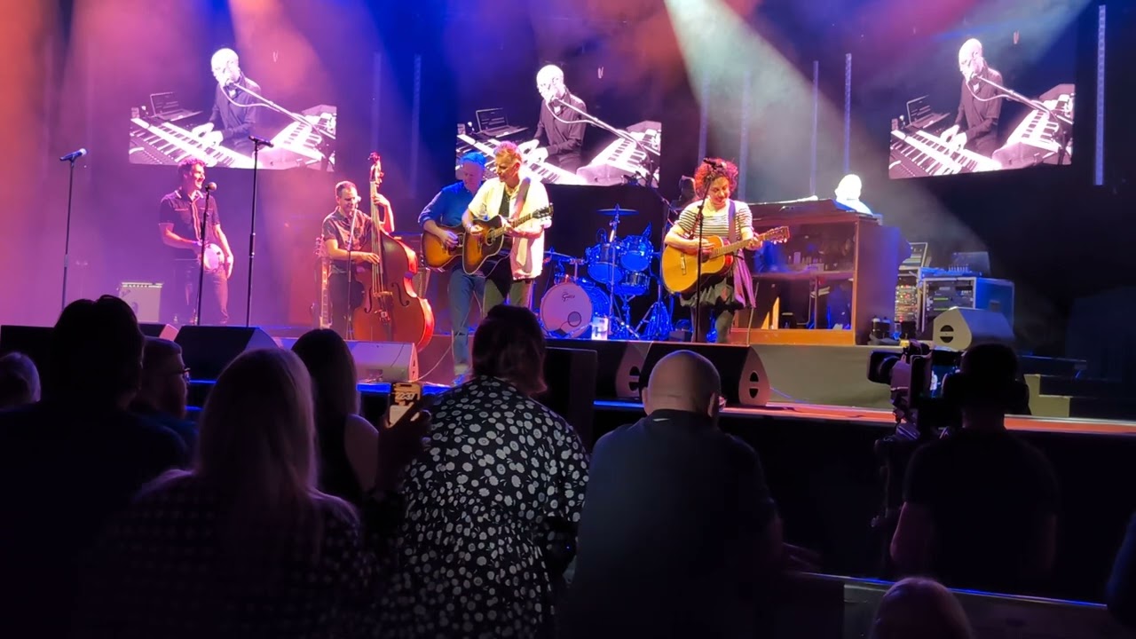 Deacon Blue - Keep Me In Your Heart - Live in Birmingham - 22/9/25