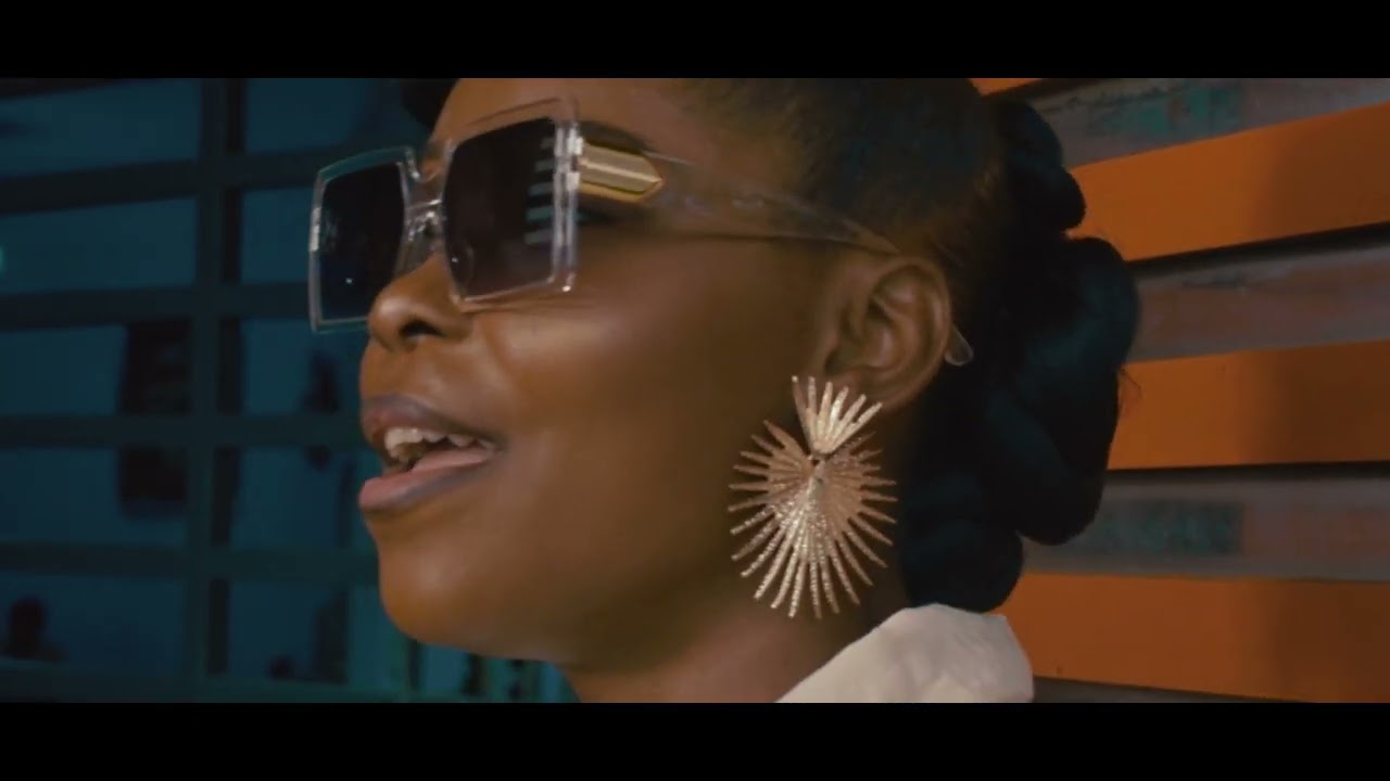 Nadine ALENE - Emah Weiñ  (Vídeo oficial) Gospel- Guinea Ecuatorial, Gabón, Camerún... (África)