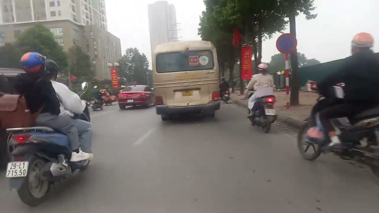 Cho Hoa Ban Quat Gia Re Hut Xuan tet 2026 , cho Xuan Quat canh , Le Van Luong Ha Noi 
