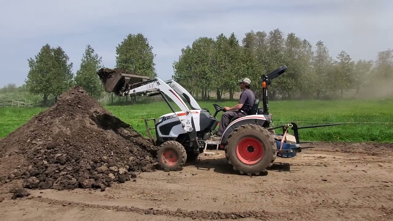 Tractor  ct2025, low medium high demonstration.