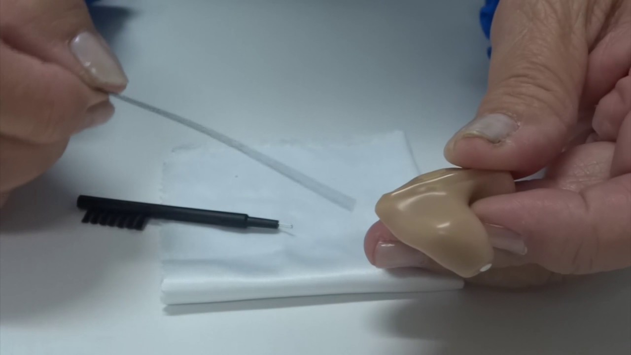 How to Clean an ITE (In-the-ear or custom) Hearing Aid