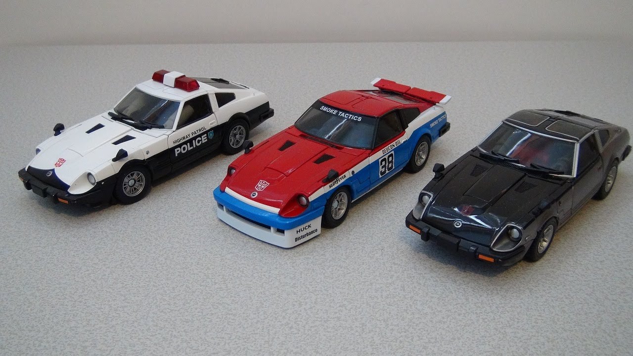 TRANSFORMERS MASTERPIECE SMOKESCREEN, PROWL, AND BLUESTREAK VIDEO TOY REVIEW