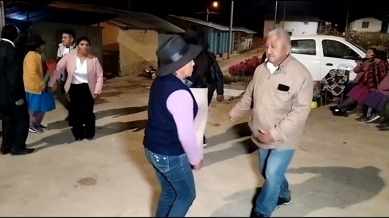 mis 60 años Tarcila Santiago Paucar