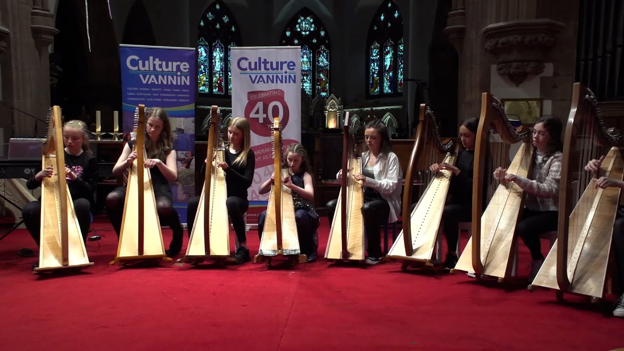 Manx harp: Arrane y Chlean / Mylecharaine's March / Moirrey ny Cainle