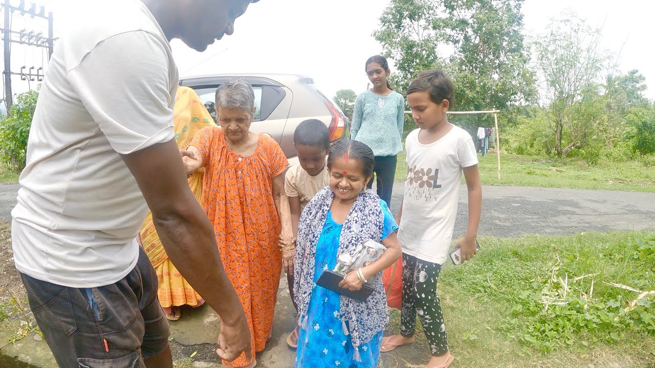 মা এতো সুন্দর পিঠা বানানো দেখে সবাই অবাক😃 Maa ato shundor peetha banano dekhe sobai obaak