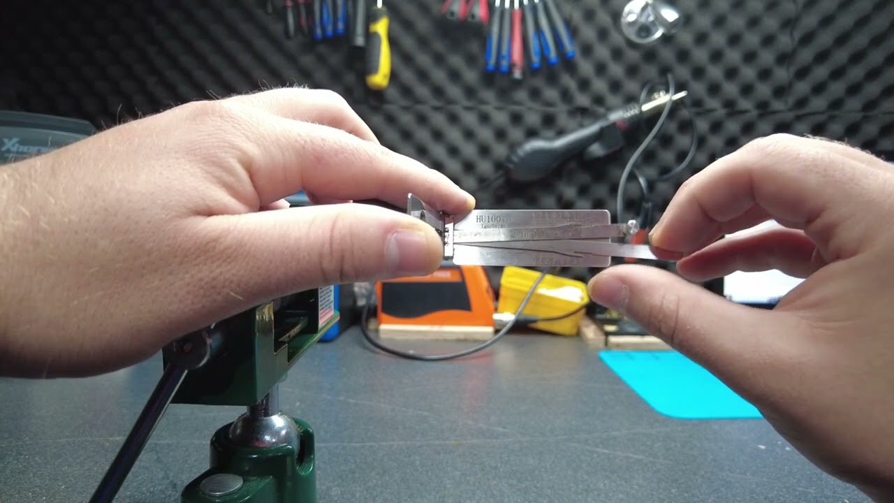 How to use Hu100 Lishi pick door barrel for opel/vauxhall Locksmith Tricks