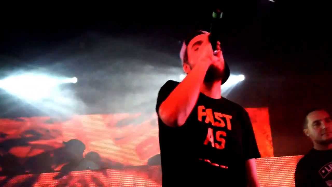 Miuosh - Prosto przed siebie (wręczenie złotej płyty, Katowice, MEGA CLUB)