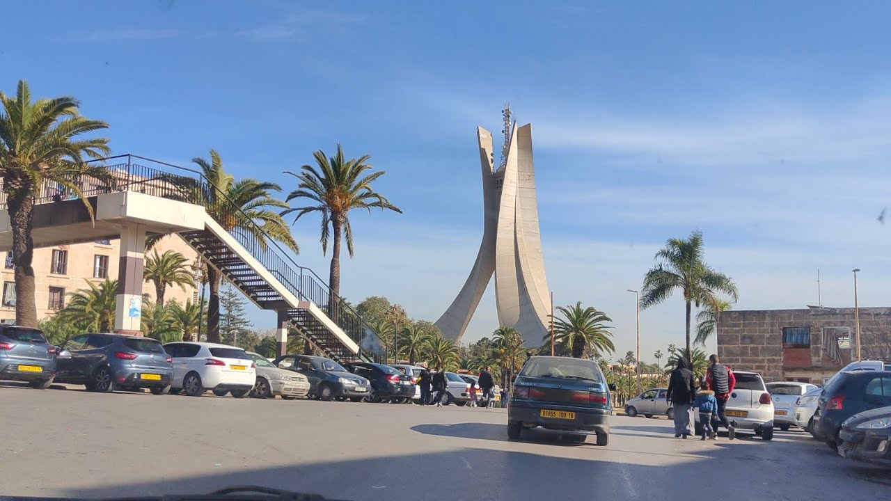 je vous prends avec moi pour faire une balade au centre ville d'Alger 🥰❤️