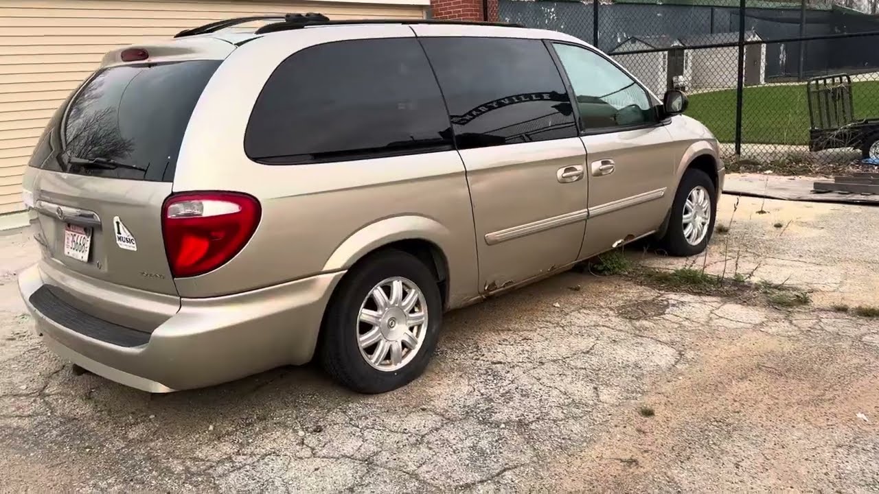2007 Chrysler town and country touring 3.8 v6 (April 2025)  update