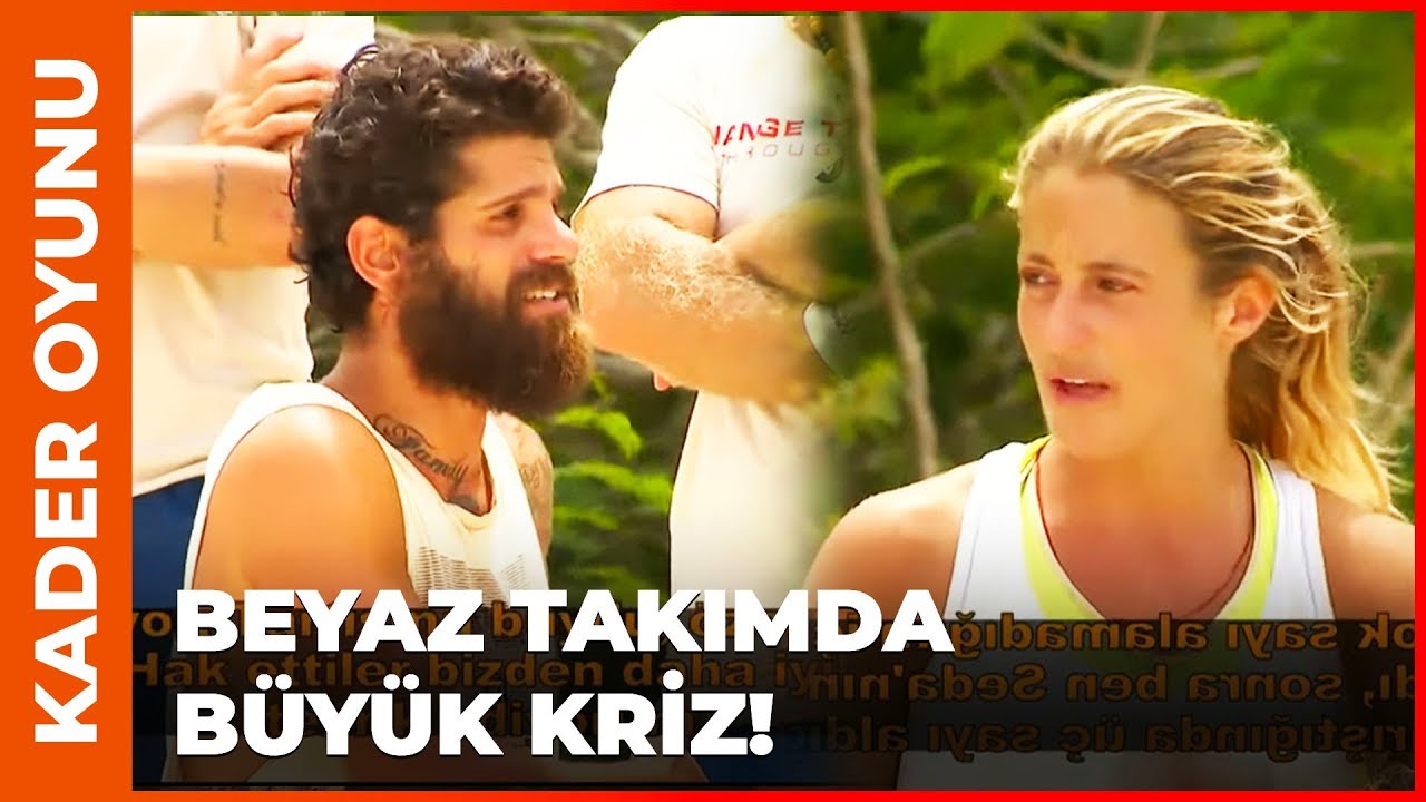 Bora ile Afroditi Seremonide Tartıştı! - Survivor