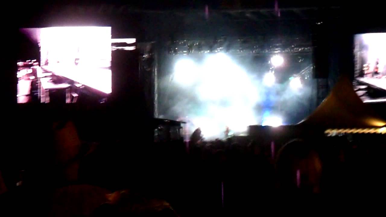 Deichkind - Dicker Bauch - Frequency 2011