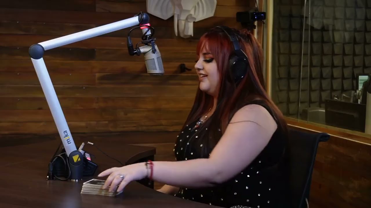 ¿Hablar con los difuntos? Olga Bathory llega a LA CAMINERA