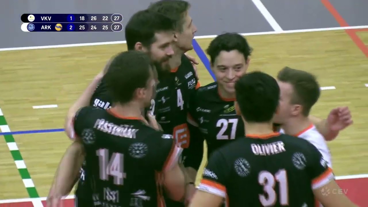 Jan Kasan 27 setter CEV CUP ČEZ Karlovarsko vs Arkasspor KAS akce