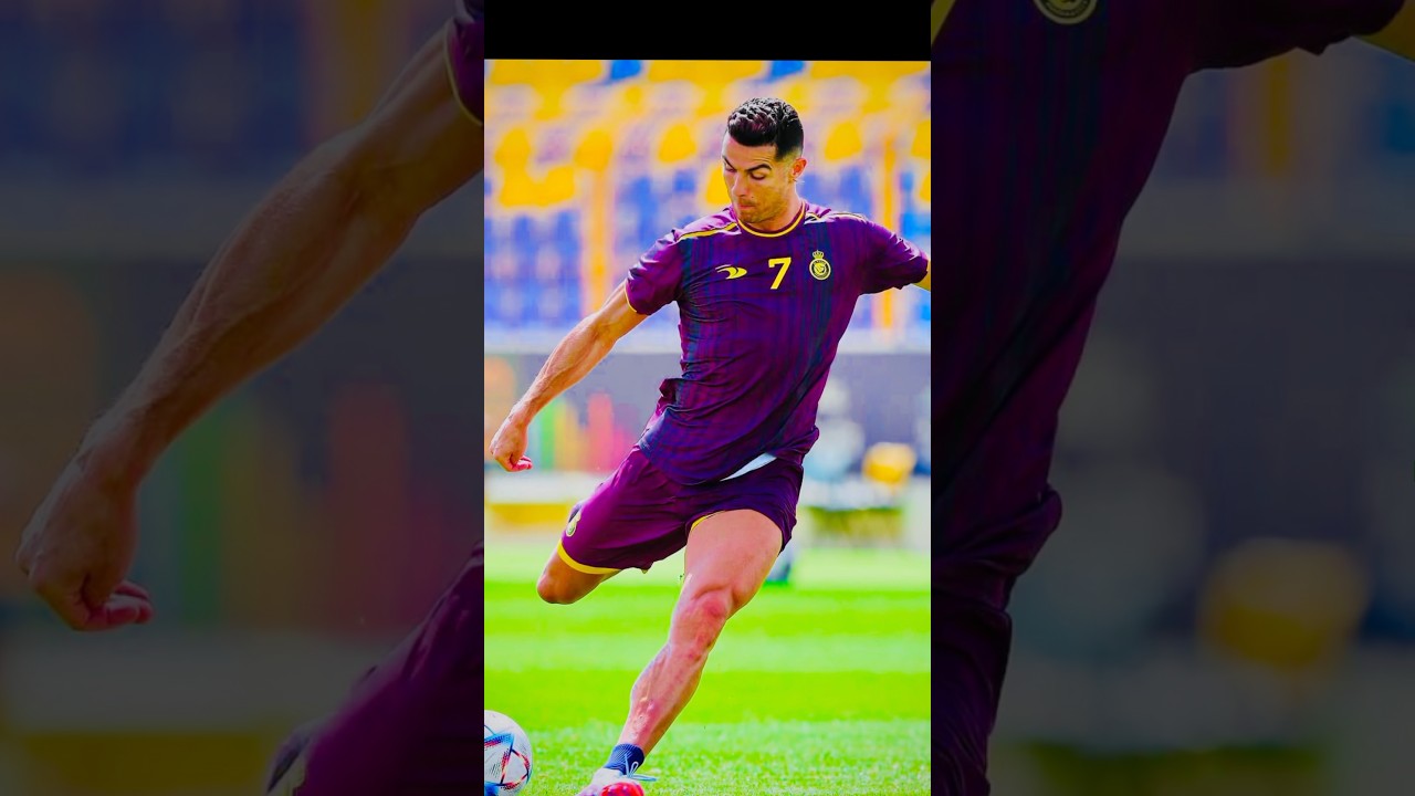 Ronaldo king of football ⚽️👑 #youtubeshorts #football
