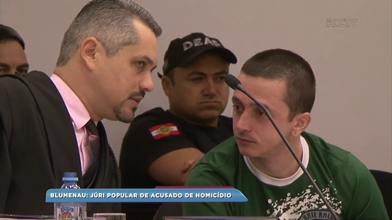 Blumenau: júri popular de acusado de homicídio