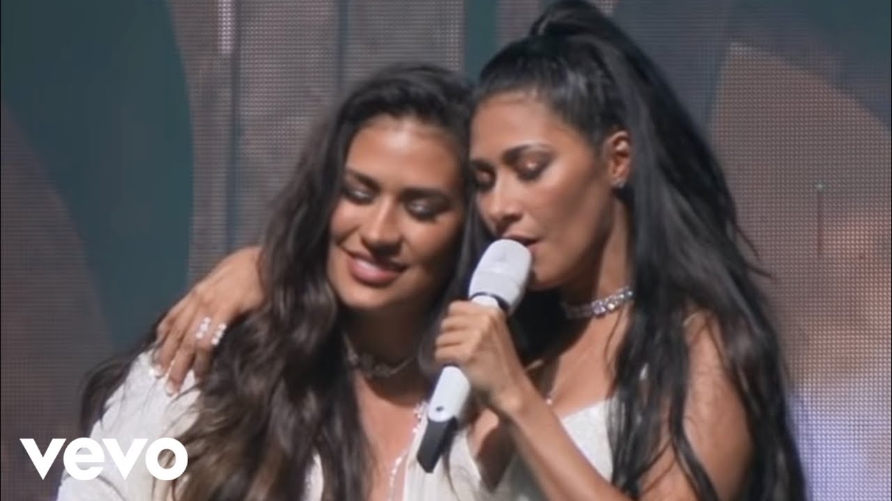 Simone & Simaria - Um Em Um Milh&atilde;o (Ao Vivo)