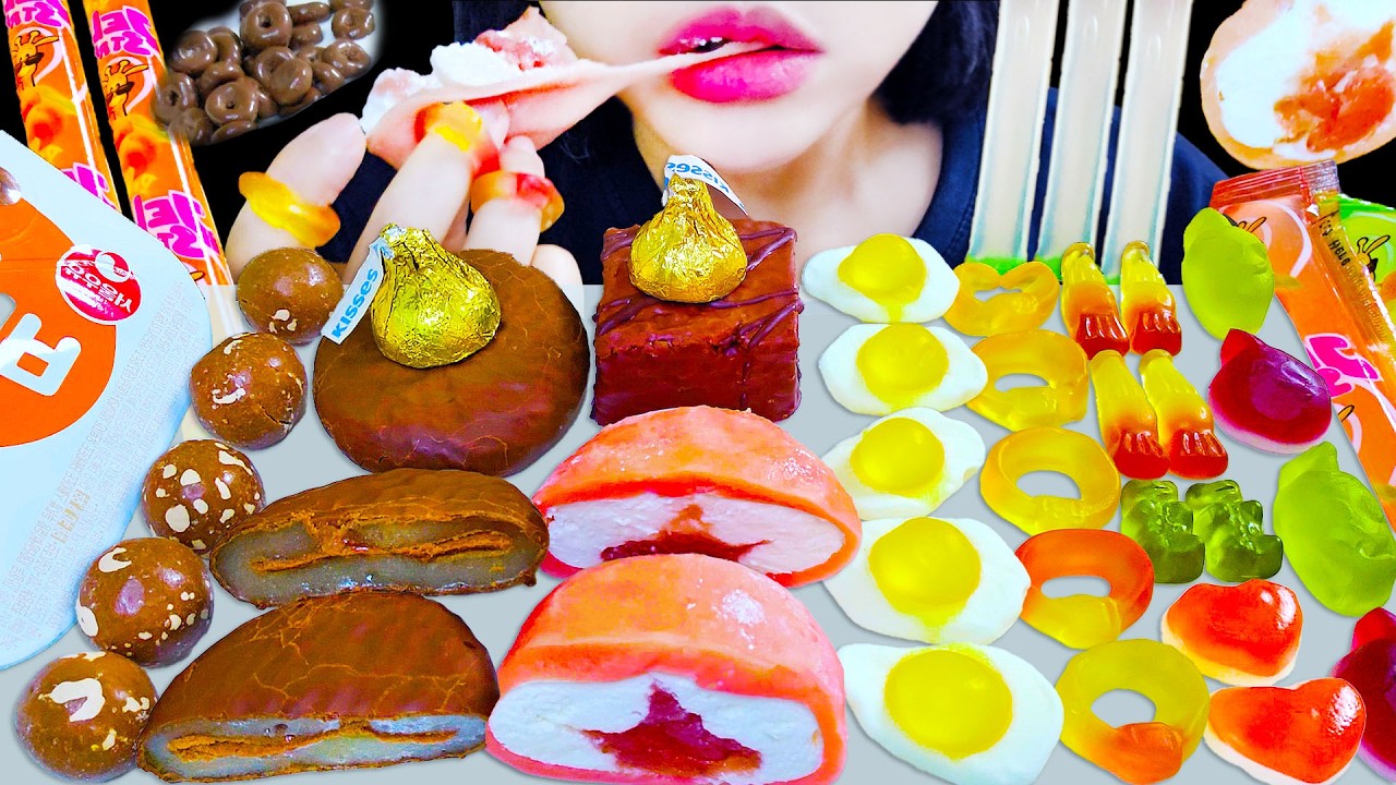 [ASMR] 쫀득함이 선을 넘었네요 🍫 초코 찰떡파이 & 젤리 먹방 ASMR | CHOCO RICE CAKE PIE & GUMMY MUKBANG