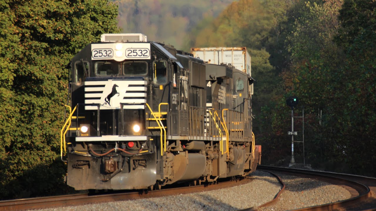 NS 23Z At MP 294 (SD70 Leader) - Bolivar PA