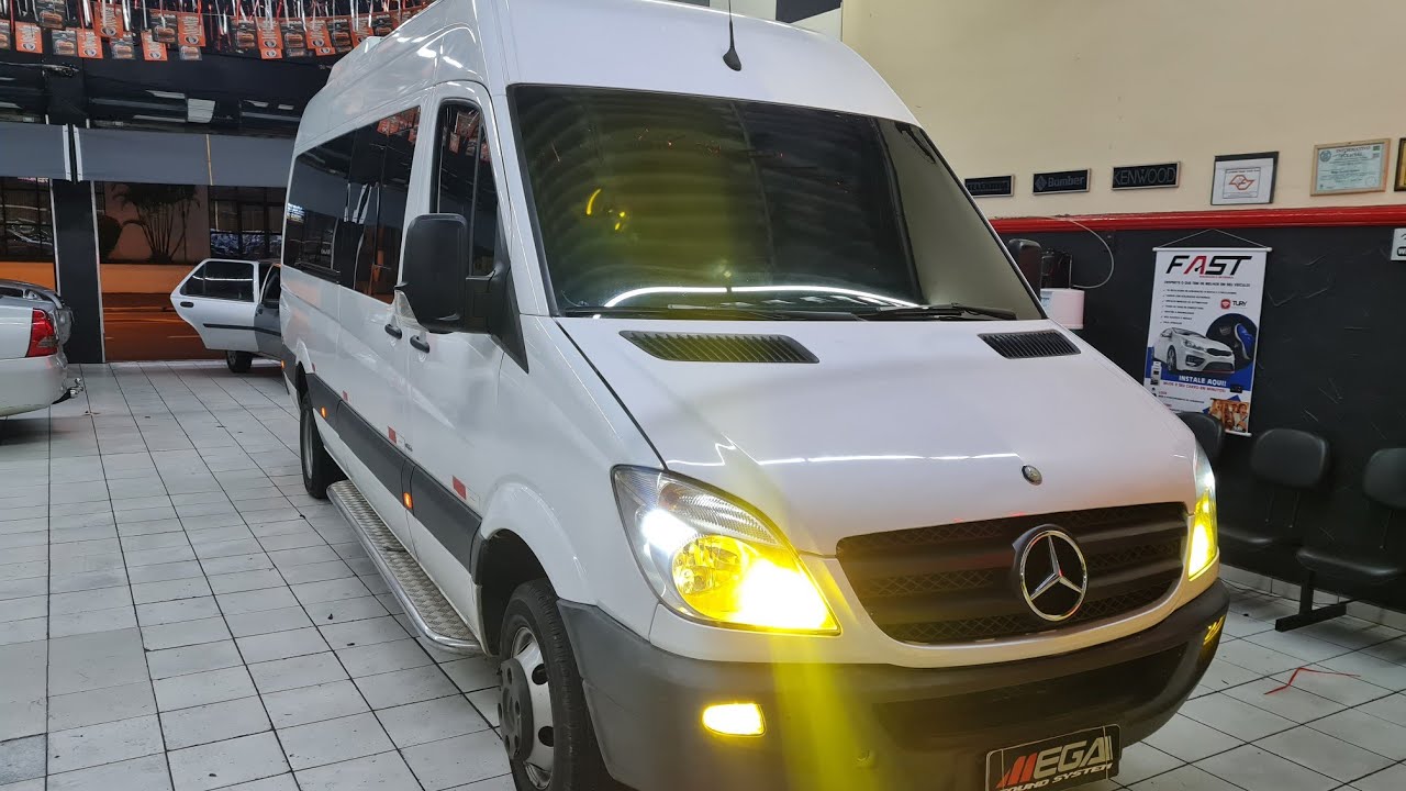 Mercedes Sprinter 515CDI 2014 Lâmpadas Led 3 Cores Frias e Quentes + Insulfilm + DVD Pioneer 2Din