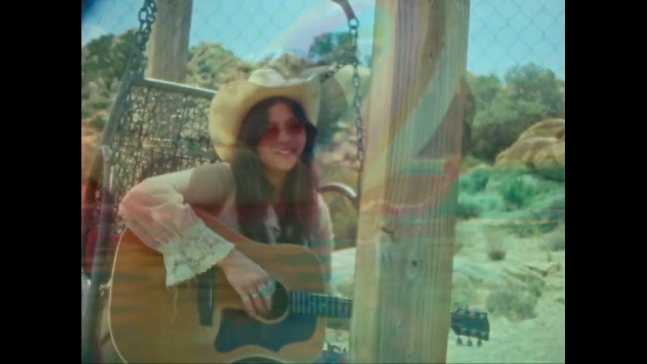 Pearl Charles - Just What It Is (official music video)