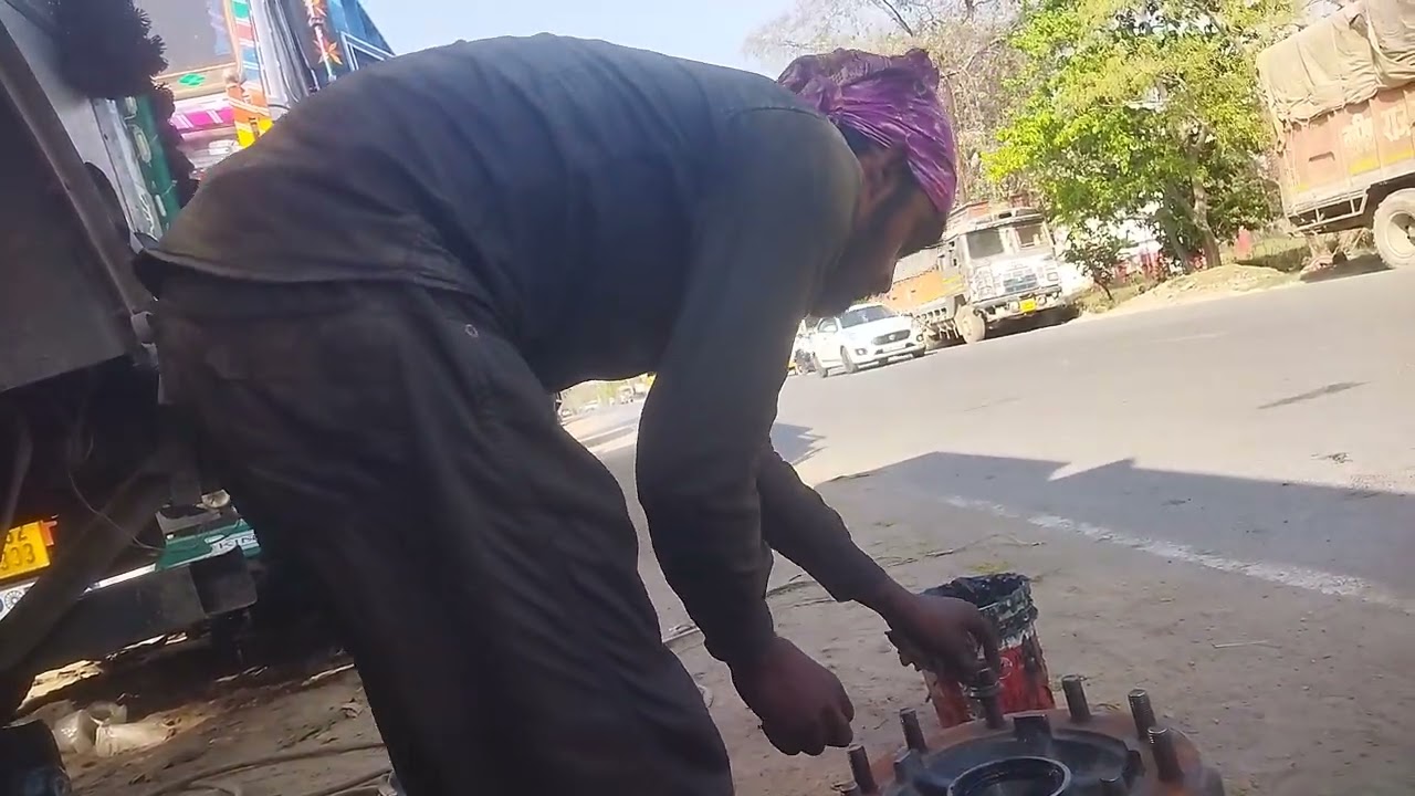 @#mechanic group crisis on road area 7376787859