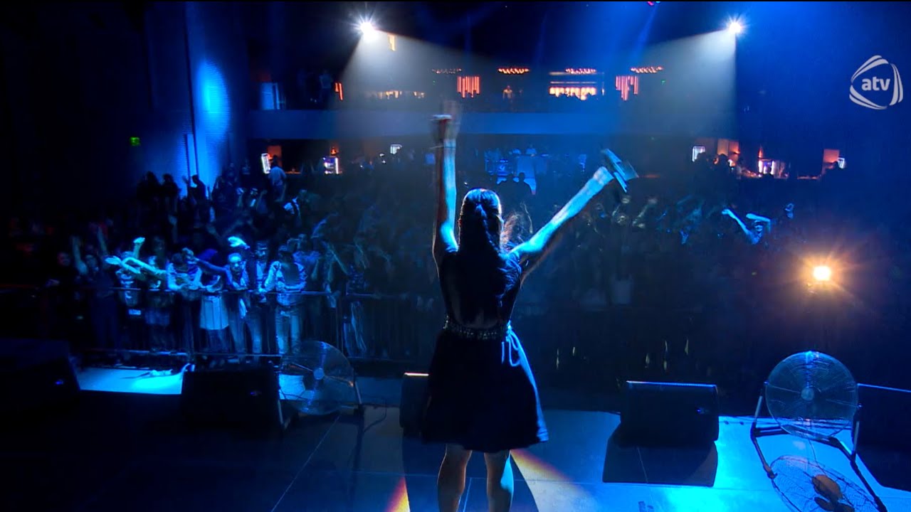 İrem Derici Bakıda elə konsert verdi ki gəl görəsən. ÖZƏL!