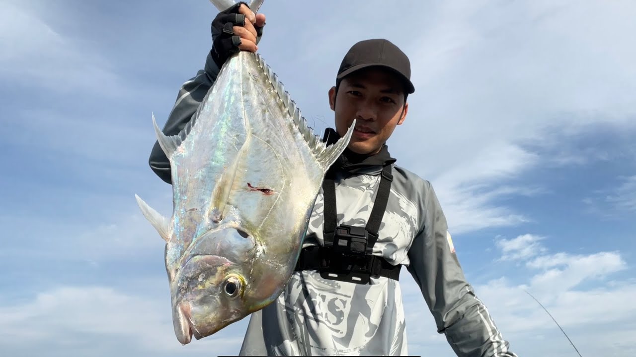 Catch Monster Diamond Trevally | Casting | Shore Jigging UAE | Best Jigs | Best Fishing spot UAE