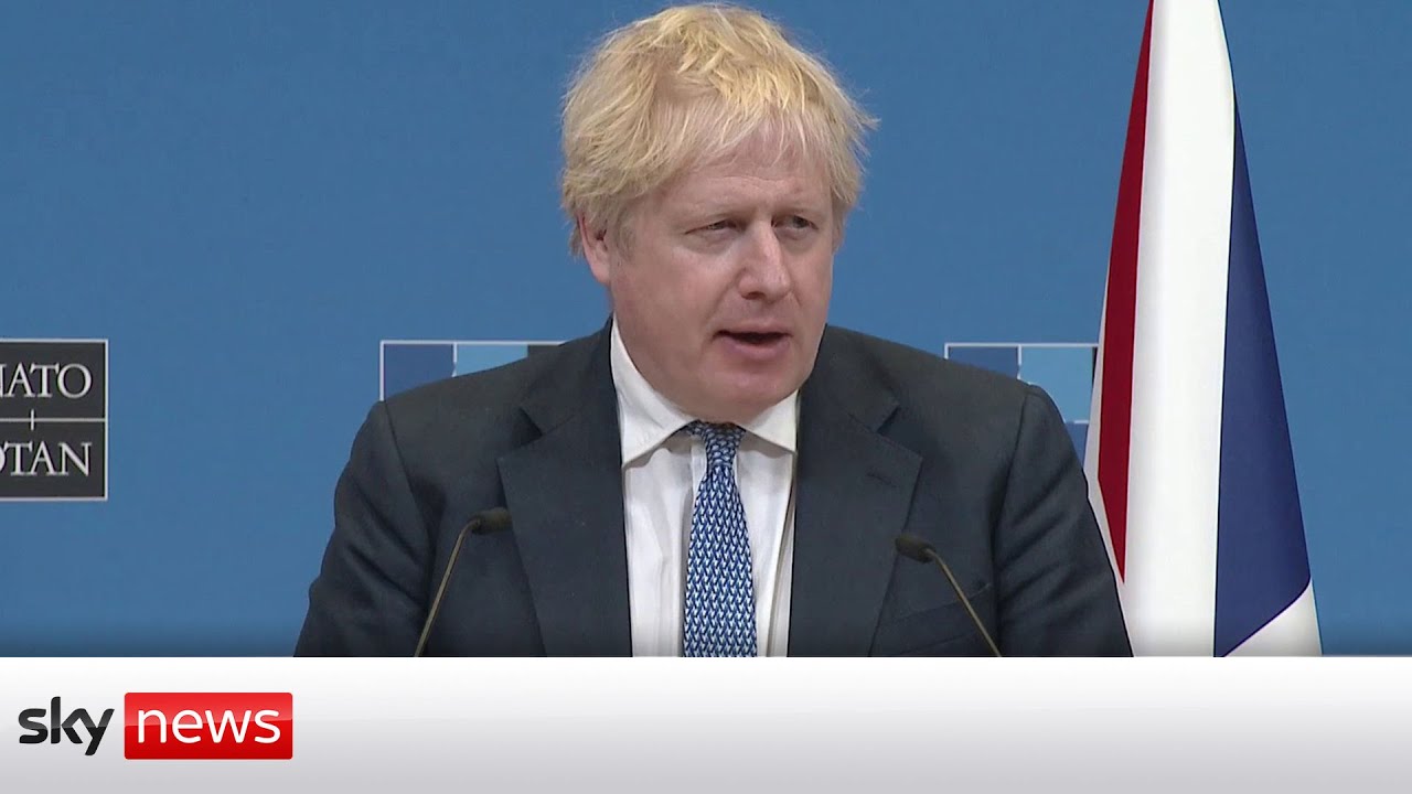 PM warns Russia if they invade 'Ukraine will fight and there will be bloodshed'