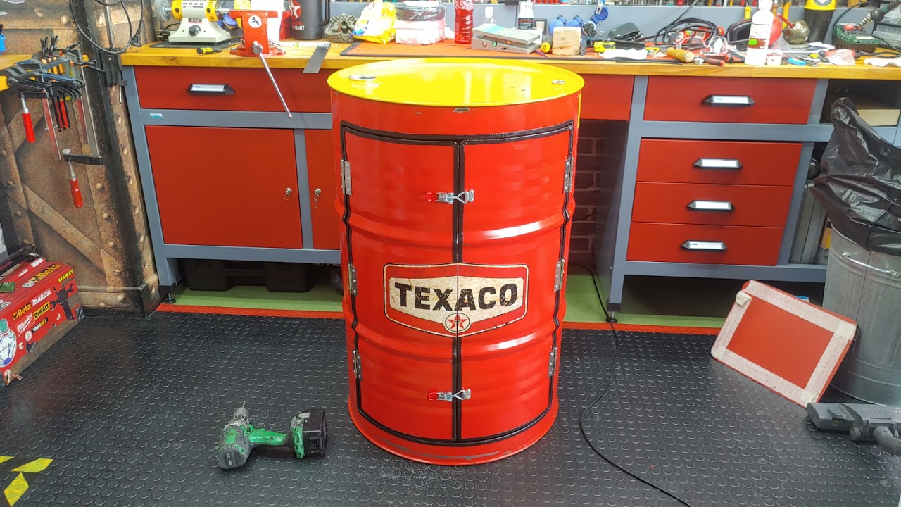 Bidón SHELL 200 L Convertido en Mini Bar TEXACO